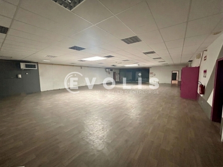 Photo 5 – location Entrepôts / activités	VARENNES-SUR-SEINE (77130)