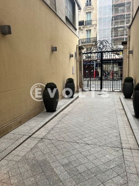 Photo 9 – vente bureaux	PARIS (75009)