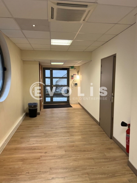 Photo 4 – vente bureaux	PARIS (75009)