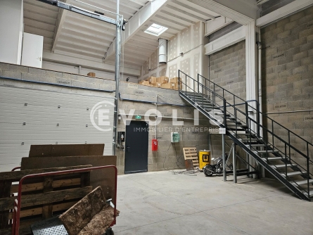 Photo 5 – location Entrepôts / activités	VILLEFRANCHE SUR SAONE (69400)