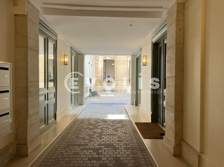 Photo 12 – location bureaux	PARIS (75010)