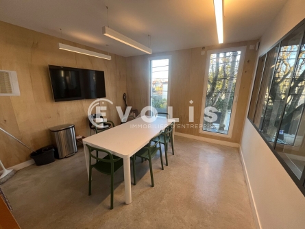 Photo 7 – vente Entrepôts / activités	SAINT MAUR DES FOSSES (94100)