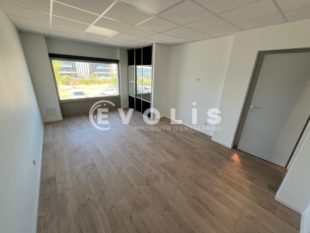 Photo 7 – location Entrepôts / activités	GENAS (69740)