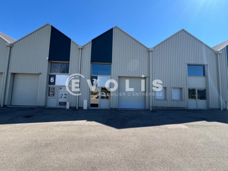 Photo 1 – location Entrepôts / activités	GENAS (69740)