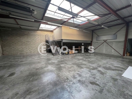 Photo 4 – location Entrepôts / activités	BONDOUFLE (91070)
