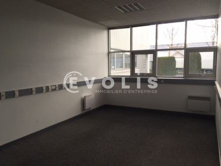 Photo 7 – location Entrepôts / activités	BONDOUFLE (91070)