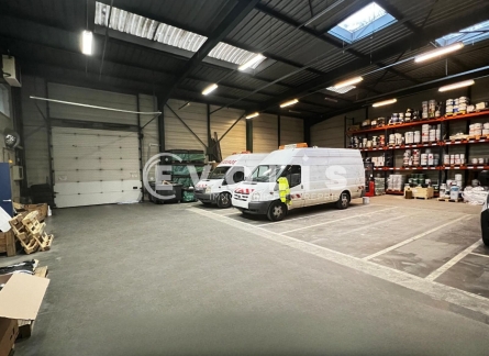 Photo 2 – location Entrepôts / activités	ETRECHY (91580)