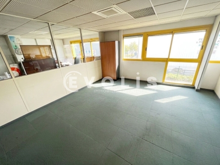 Photo 5 – location Entrepôts / activités	ETRECHY (91580)