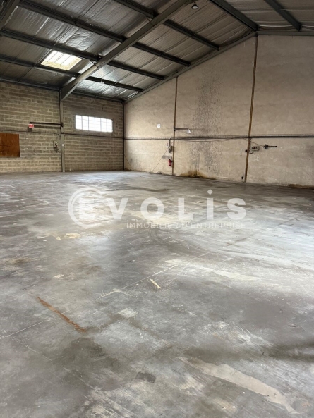 Photo 7 – location Entrepôts / activités	AVIGNON (84000)