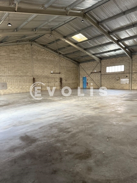 Photo 6 – location Entrepôts / activités	AVIGNON (84000)