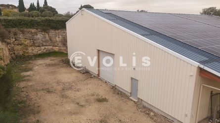 Photo 5 – location Entrepôts / activités	LAGARDE PAREOL (84290)