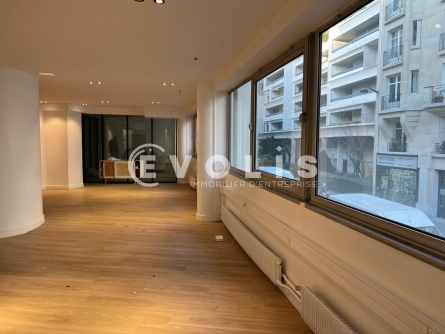 Photo 3 – location bureaux	PARIS (75006)