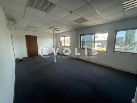 Photo 10 – location Entrepôts / activités	MEAUX (77100)