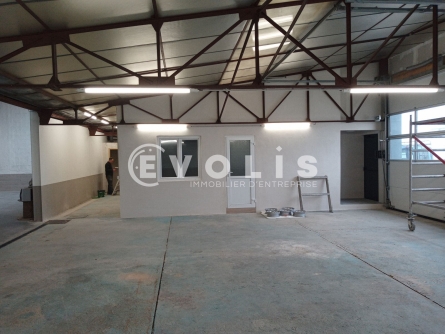 Photo 4 – location Entrepôts / activités	BEAUVALLON (69700)