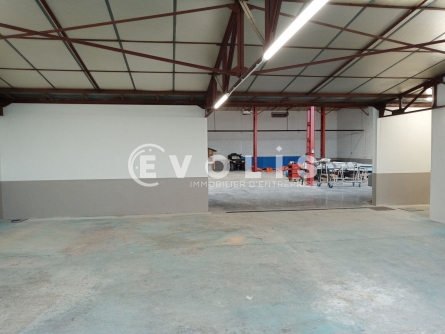 Photo 5 – location Entrepôts / activités	BEAUVALLON (69700)