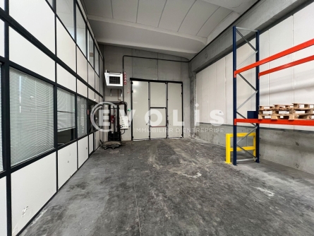 Photo 2 – location Entrepôts / activités	MEYZIEU (69330)