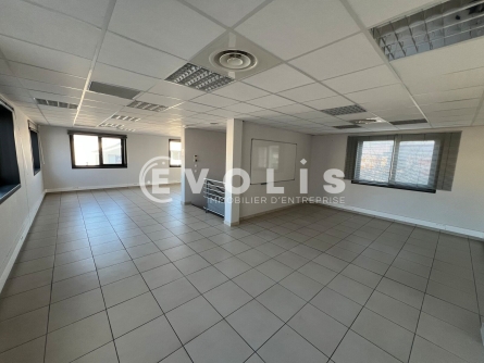 Photo 15 – location Entrepôts / activités	MEYZIEU (69330)