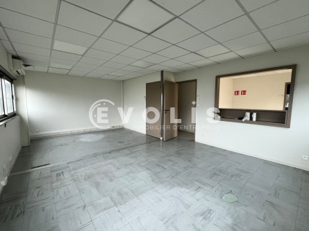 Photo 8 – location Entrepôts / activités	CARBON BLANC (33560)