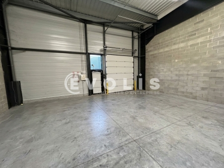 Photo 6 – location Entrepôts / activités	SAINT FARGEAU PONTHIERRY (77310)