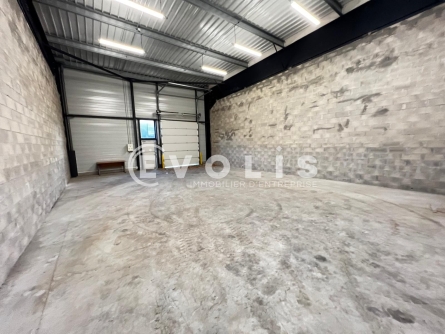 Photo 3 – location Entrepôts / activités	SAINT FARGEAU PONTHIERRY (77310)