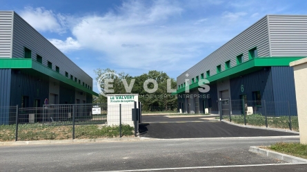 Photo 6 – location Entrepôts / activités	TIGNIEU JAMEYZIEU (38230)