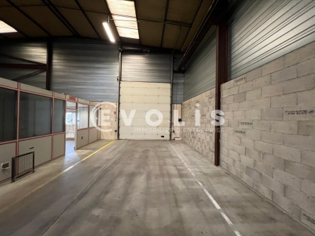 Photo 3 – location Entrepôts / activités	BELLEVILLE-EN-BEAUJOLAIS (69220)