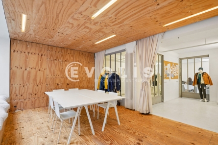 Photo 8 – vente bureaux	PARIS (75010)