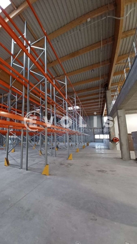 Photo 3 – vente Entrepôts / activités	TREMBLAY EN FRANCE (93290)