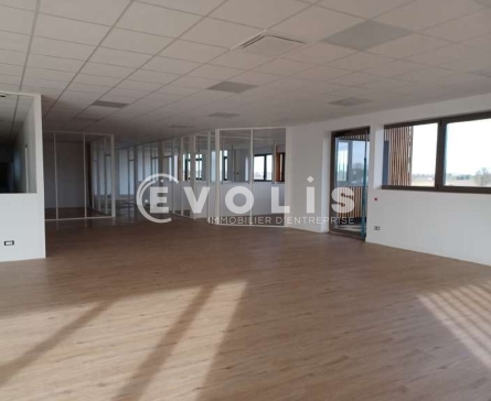 Photo 5 – vente Entrepôts / activités	TREMBLAY EN FRANCE (93290)