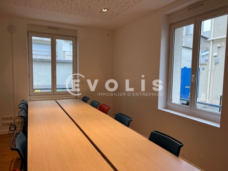 Photo 2 – location bureaux	PARIS (75018)