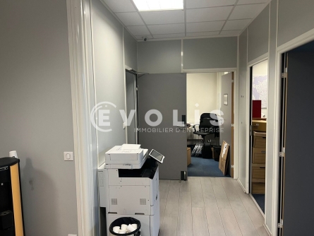 Photo 4 – vente Entrepôts / activités	VENISSIEUX (69200)