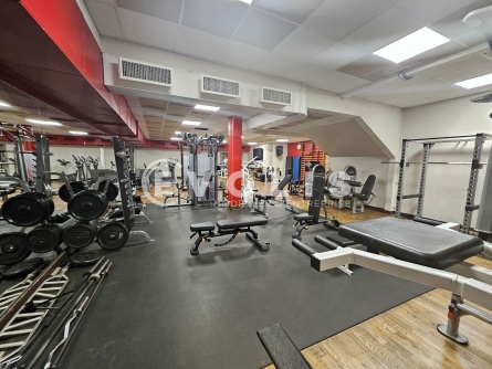 Photo 3 – location Entrepôts / activités	CLAMART (92140)