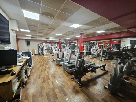 Photo 2 – location Entrepôts / activités	CLAMART (92140)