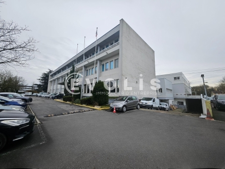 Photo 1 – location Entrepôts / activités	CLAMART (92140)