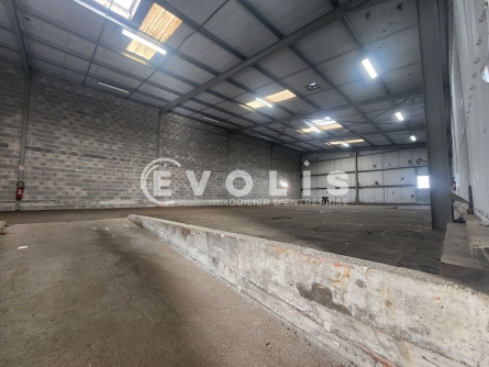 Photo 8 – location Entrepôts / activités	SONNAY (38150)