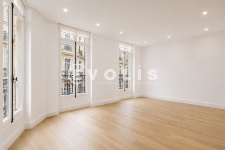 Photo 2 – location bureaux	PARIS (75008)