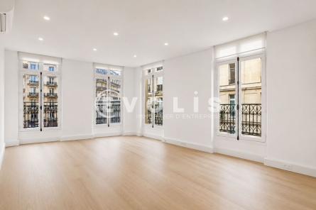 Photo 3 – location bureaux	PARIS (75008)