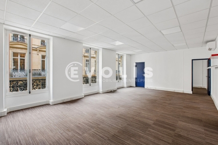 Photo 1 – location bureaux	PARIS (75008)