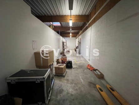 Photo 8 – location bureaux	LOGNES (77185)