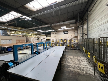 Photo 3 – vente Entrepôts / activités	PONTCARRE (77135)