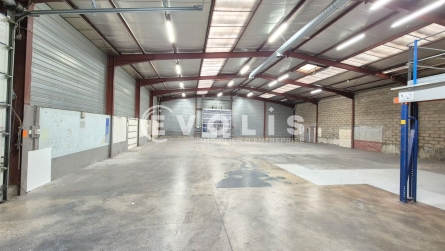 Photo 1 – location Entrepôts / activités	SAINT SOUPPLETS (77165)