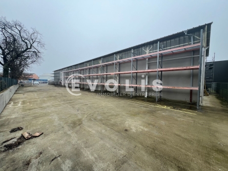 Photo 2 – location Entrepôts / activités	CHASSIEU (69680)