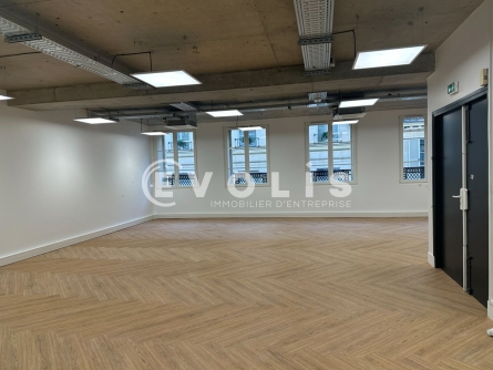Photo 2 – location bureaux	PARIS (75010)