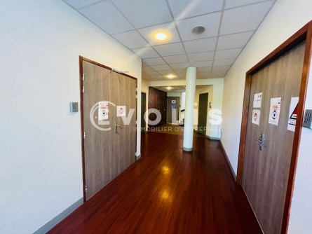 Photo 4 – location bureaux	LOGNES (77185)