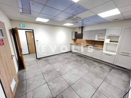 Photo 6 – location Entrepôts / activités	CORBEIL ESSONNES (91100)