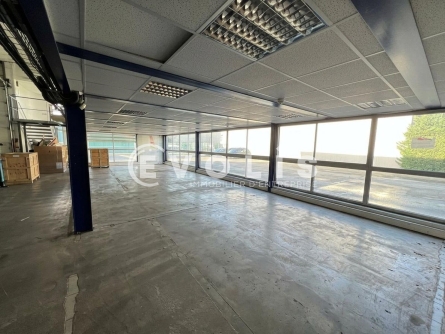 Photo 2 – location Entrepôts / activités	SAINT FONS (69190)