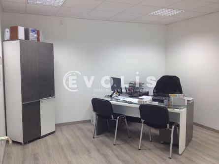 Photo 5 – location Entrepôts / activités	JONAGE (69330)