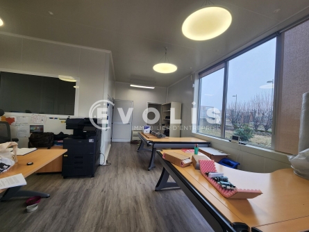 Photo 7 – location Entrepôts / activités	FRONTONAS (38290)