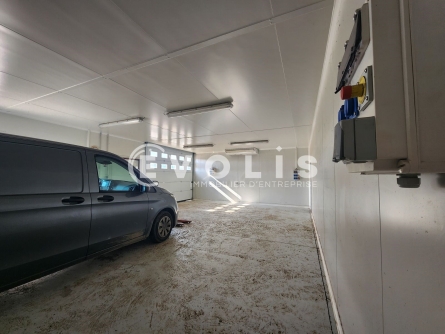 Photo 10 – location Entrepôts / activités	FRONTONAS (38290)