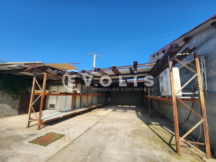 Photo 12 – location Entrepôts / activités	FRONTONAS (38290)